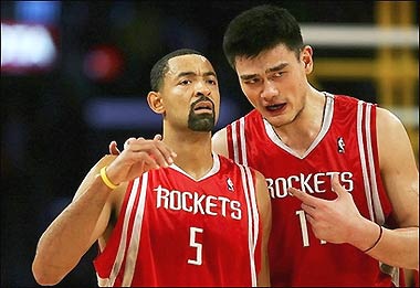 Yao Ming NBA's No. 1 center: Dime Magazine