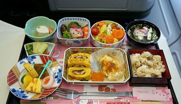 Yum!世界各地航空公司的飞机餐