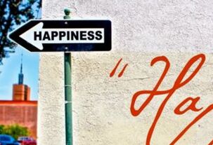 美文赏析:不要等着幸福到来，幸福是条路！
