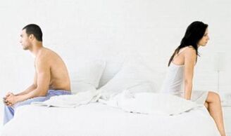 最新研究表明 四分之一的英国伴侣分床睡觉