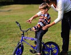 学骑单车 Learn to Ride the Bike